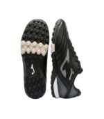 cricket shoes​