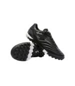 cricket shoes​
